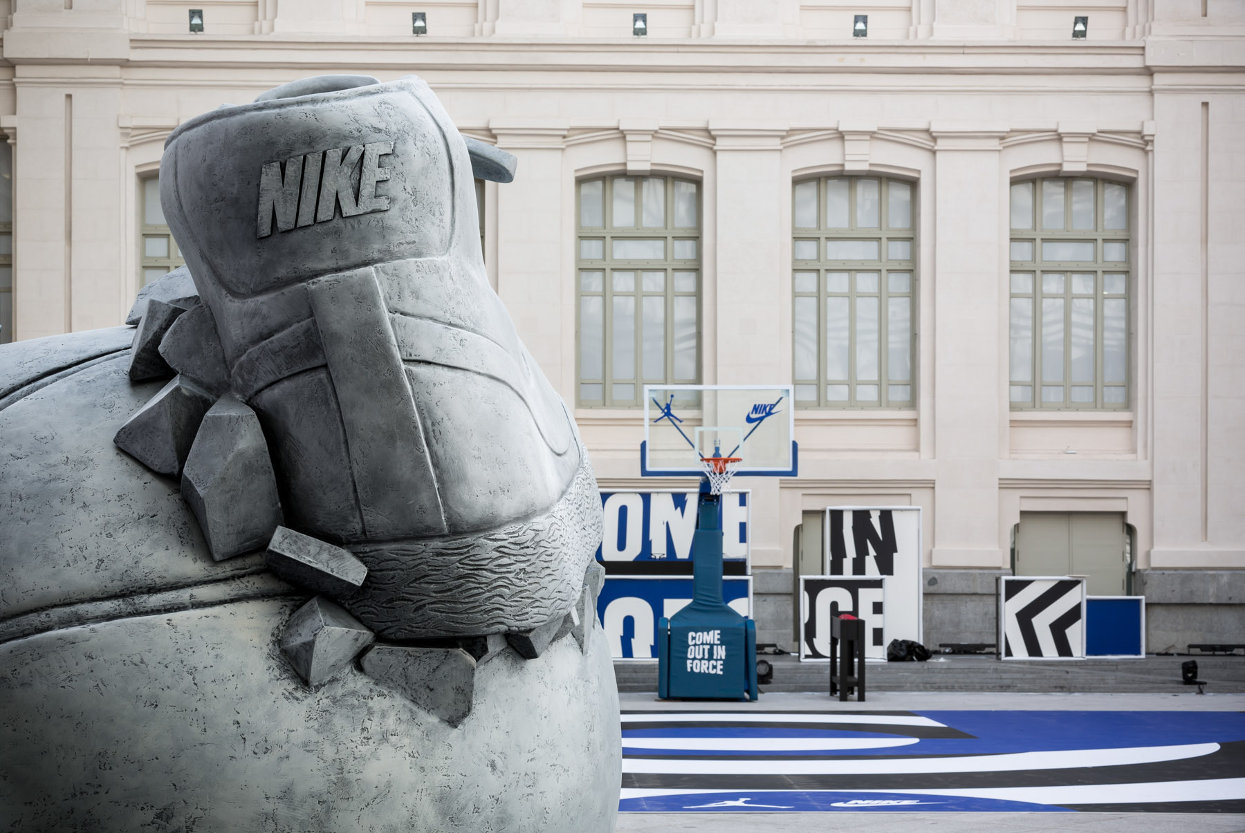 Sneakerball